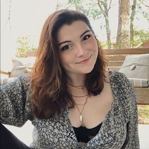 Meet your Posher, Georgia